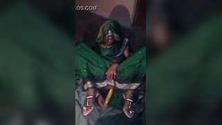 Desi chick demonstrates how she penetrates pink XXX tunnel online | XXX Video on AllSex.XXX