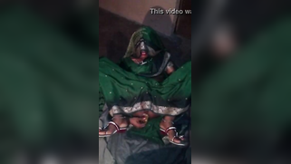 Desi chick demonstrates how she penetrates pink XXX tunnel online | XXX Video on AllSex.XXX