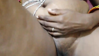 Calling curvy Indian model home guy makes really impressive XXX movie | XXX Video on AllSex.XXX