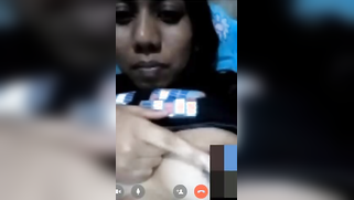 Amateur Indian teen with full lips flaunts nipples for XXX watchers | XXX Video on AllSex.XXX