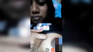Amateur Indian teen with full lips flaunts nipples for XXX watchers | XXX Video on AllSex.XXX