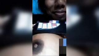 Amateur Indian teen with full lips flaunts nipples for XXX watchers | XXX Video on AllSex.XXX