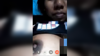 Amateur Indian teen with full lips flaunts nipples for XXX watchers | XXX Video on AllSex.XXX