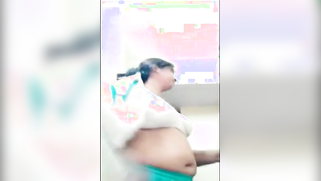 Indian housewife is fat so she has a lot of XXX things to show off | XXX Video on AllSex.XXX