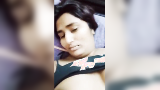 Minx has tempting nipples and pussy to show off in Desi XXX video