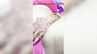 Indian charmer finds place to expose excited pussy to XXX partner | XXX Video on AllSex.XXX