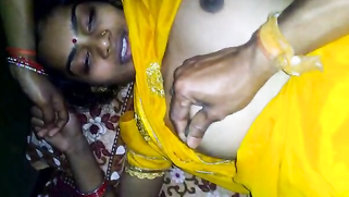 Boyfriend touches Indian babe's tits and shoves dick into vagina | XXX Video on AllSex.XXX