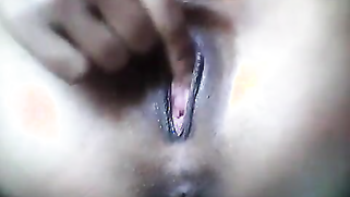 Super-horny Indian girl uses forefinger to satisfy cock-craving pussy | XXX Video on AllSex.XXX