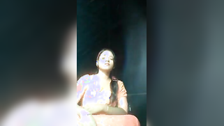 Body of the beautiful Indian village girl looks very impressive