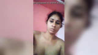 Naked Indian films the video for her self-isolated boyfriend | XXX Video on AllSex.XXX