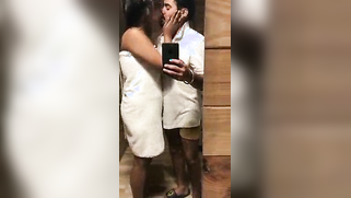 Amateur video where man kisses Desi girlfriend and touches her butt | XXX Video on AllSex.XXX