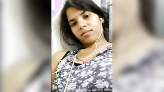 Adorable Indian girl flirts with a stranger showing left nipple | XXX Video on AllSex.XXX