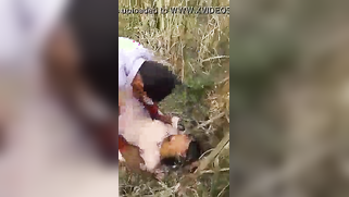 Outdoor Indian sex gives the girl the opportunity to earn some cash | XXX Video on AllSex.XXX