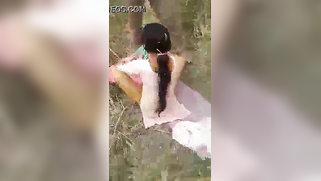 Outdoor Indian sex gives the girl the opportunity to earn some cash | XXX Video on AllSex.XXX