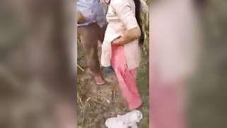 Outdoor Indian sex gives the girl the opportunity to earn some cash | XXX Video on AllSex.XXX