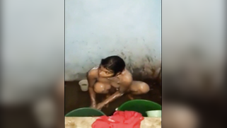 Loving Indian man helps his delightful girlfriend take a shower | XXX Video on AllSex.XXX