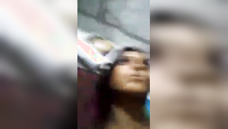 Stranger convinces the married Desi housewife to take off clothes | XXX Video on AllSex.XXX