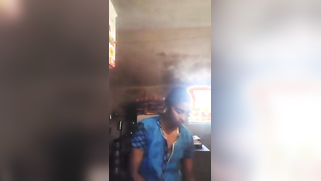 Desi housewife tries to impress with naked body in the kitchen | XXX Video on AllSex.XXX