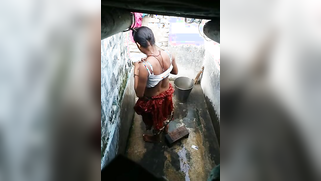 Hidden camera films the Desi changing clothes in the shower room | XXX Video on AllSex.XXX