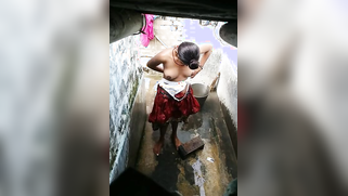 Hidden camera films the Desi changing clothes in the shower room | XXX Video on AllSex.XXX