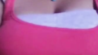 Amateur solo video of the Desi woman exposing wonderful big boobs | XXX Video on AllSex.XXX