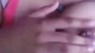 Amateur solo video of the Desi woman exposing wonderful big boobs | XXX Video on AllSex.XXX