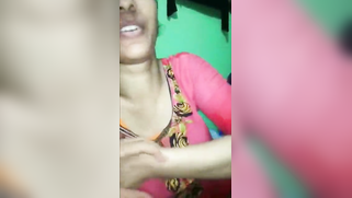 Guy buys a camera and wondrous wife offers to film their Indian sex | XXX Video on AllSex.XXX