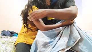 Staying anonymous is the main condition of this couple's Indian sex | XXX Video on AllSex.XXX