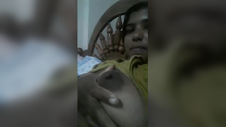 Mischievous Indian squeezes juicy boobies during the video call | XXX Video on AllSex.XXX