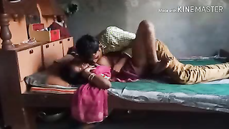 Worker is in a hurry so he fucks the Indian wife very quickly | XXX Video on AllSex.XXX