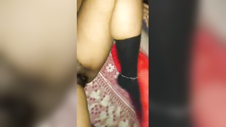 Amateur sex on the camera gives the Desi wife a new experience | XXX Video on AllSex.XXX