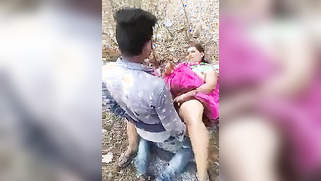 Cameraman films his lucky friend fucking the Desi in the fresh air | XXX Video on AllSex.XXX