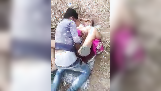 Cameraman films his lucky friend fucking the Desi in the fresh air | XXX Video on AllSex.XXX