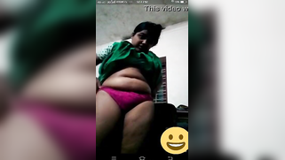 Chubby XXX model is proud of her pussy that she shows on webcam | XXX Video on AllSex.XXX