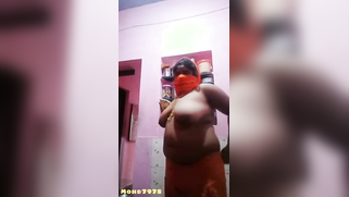 Desi woman shows amazing XXX melons to tease her married lover | XXX Video on AllSex.XXX