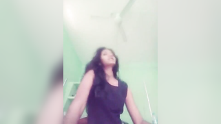 Boyfriend is away and the Indian lovely films XXX video to cheer him up