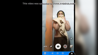 Quality of Indian Internet sucks still the wife shows XXX parts | XXX Video on AllSex.XXX