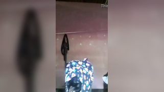 Delectable Desi girl with hot XXX parts performs a striptease | XXX Video on AllSex.XXX