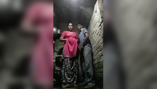 There is a place where the Desi wife often comes for sex with XXX buddy