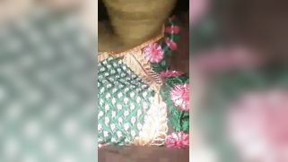 Cheating Telugu woman practices sex with XXX buddy on the camera | XXX Video on AllSex.XXX