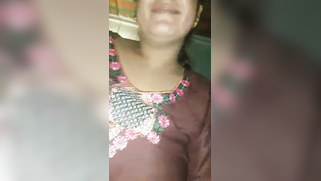 Cheating Telugu woman practices sex with XXX buddy on the camera | XXX Video on AllSex.XXX