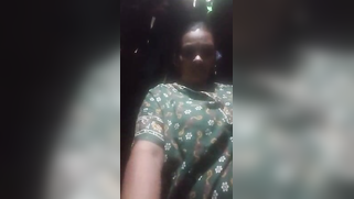 Huge Tamil breasts are the most impressive part of XXX video