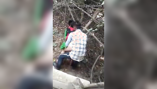 Clothed Indian lovers have sex and catch voyeur filming XXX video