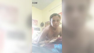 Single Desi shows how to overcome excitement when there's no XXX hose | XXX Video on AllSex.XXX