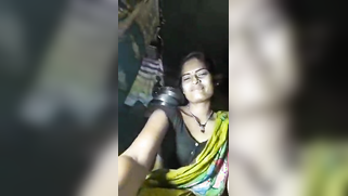 Dirty Indian wife flashes tits and spreads XXX orifice on the camera | XXX Video on AllSex.XXX