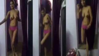 Camgirl of Indian origin performs XXX dance wearing pink panties | XXX Video on AllSex.XXX