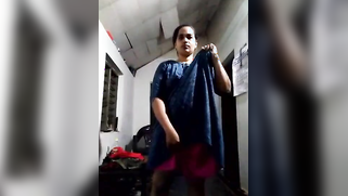 Pretty Tamil female has beautiful XXX buns and it's a pleasure to see them | XXX Video on AllSex.XXX