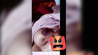 Self-isolated Desi is bored and XXX chat helps cheer up a lil bit | XXX Video on AllSex.XXX