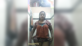 Shower XXX video of the aunty with beautiful natural boobies | XXX Video on AllSex.XXX