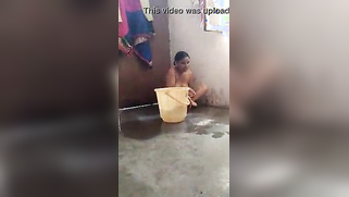 Pervert sneakily films XXX video of Telugu neighbor taking a bath | XXX Video on AllSex.XXX